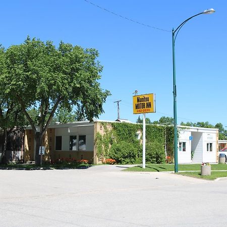 Manitou Motor Inn エクステリア 写真
